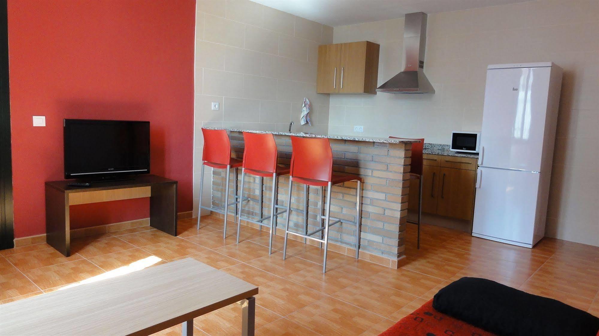 Aparthotel Can Gallart Санта-Кулома-да-Фарнес Екстер'єр фото